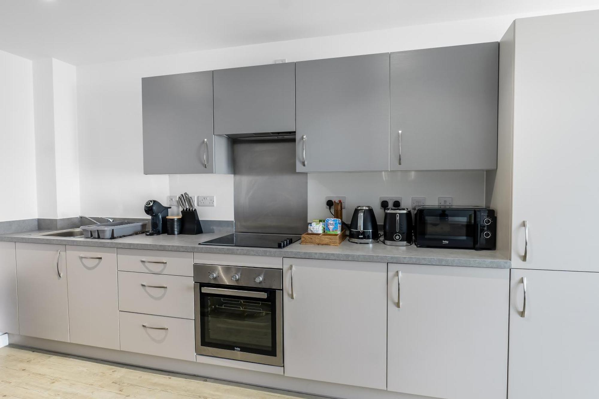 High Rise 2 Bedroom & 2 Bath Apartment With Parking, Balcony & Amazing View Manchester Buitenkant foto